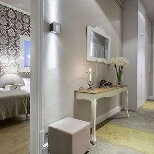 Habitación Estándar con 2 Camas Individuales